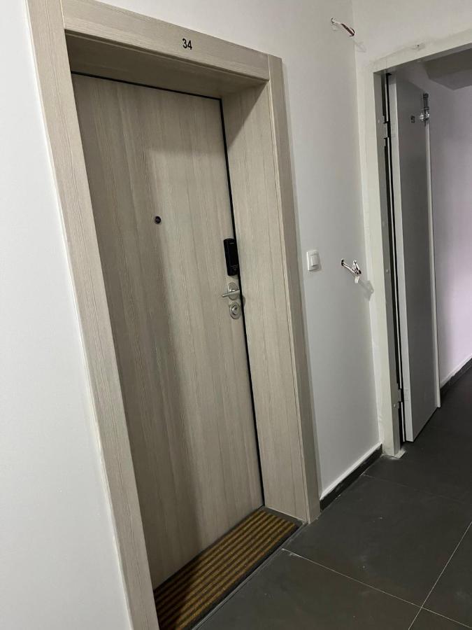 Porta Leks Apartment, Self Check-In, Own Parking Skopje Zewnętrze zdjęcie