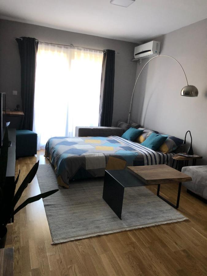 Porta Leks Apartment, Self Check-In, Own Parking Skopje Zewnętrze zdjęcie